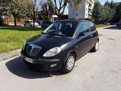 Nero Usata 2004 Lancia Ypsilon Due volumi | 1850 € (Buon prezzo)