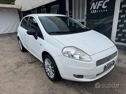 Bianco Usata 2008 Fiat Grande Punto Dynamic Due volumi | 1900 € (Ottimo prezzo)
