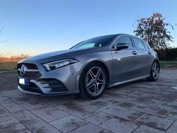 Grigio Usata 2018 Mercedes A180 Premium Tre volumi | 20.500 € (Ottimo prezzo)