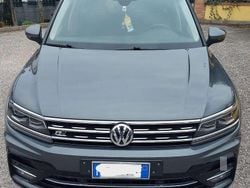 Grigio Usata 2017 VW Tiguan R-line SUV | 18.800 € (Cara)