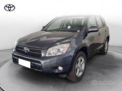 Grigio Usata 2006 Toyota RAV4 Sol SUV | 9900 € (Molto cara)
