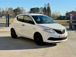 Bianco Usata 2019 Lancia Ypsilon Due volumi | 8990 € (Ottimo prezzo)