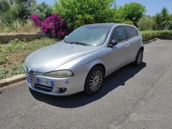 Usata 2006 Alfa Romeo 147 Distinctive Due volumi | 1500 € (Ottimo prezzo)