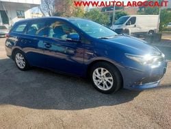 Blu metallizzato Usata 2018 Toyota Auris Touring Sports Lounge Station wagon | 14.300 €