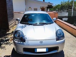 Grigio Usata 2002 Toyota MR2 Cabrio | 12.000 €