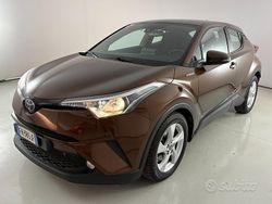 Marrone Usata 2017 Toyota C-HR Active SUV | 14.900 € (Buon prezzo)