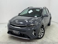 Grigio Usata 2023 Kia Stonic Urban SUV | 15.900 € (Buon prezzo)