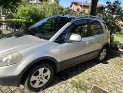 Usata 2008 Fiat Sedici Emotion SUV | 3900 € (Cara)