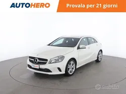 Bianco Usata 2015 Mercedes A180 Tre volumi | 12.999 € (Buon prezzo)