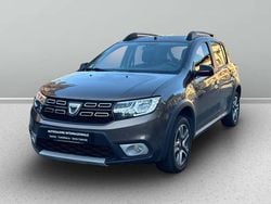 Marrone Usata 2019 Dacia Sandero Stepway Tre volumi | 9900 € (Buon prezzo)