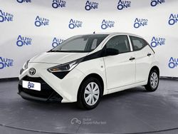 Bianco Usata 2019 Toyota Aygo X-play Due volumi | 7400 € (Super prezzo)