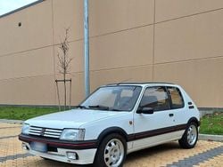 Bianco Usata 1989 Peugeot 205 GTi Coupé | 21.500 €