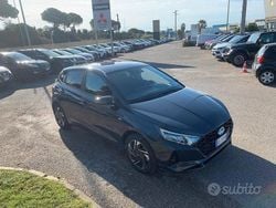 Grigio Usata 2023 Hyundai i20 Tre volumi | 16.900 € (Cara)