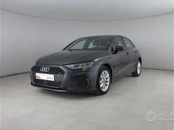Grigio manhattan metallizzato Usata 2022 Audi A3 Business Tre volumi | 25.500 € (Buon prezzo)