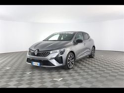 Blu scuro Usata 2024 Renault Clio V Techno | 15.600 € (Buon prezzo)