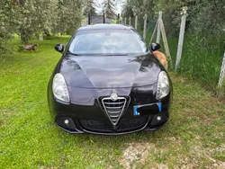 Usata 2011 Alfa Romeo Giulietta Due volumi | 4500 € (Super prezzo)