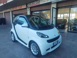 Bianco Usata 2010 Smart ForTwo Coupé Passion Due volumi | 6300 € (Cara)