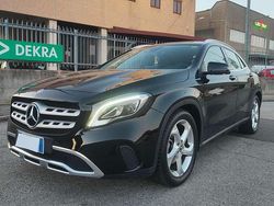 Nero Usata 2020 Mercedes GLA180 SUV | 25.000 € (Buon prezzo)