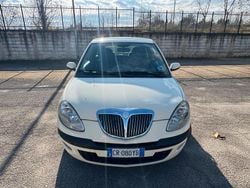 Beige Usata 2004 Lancia Ypsilon Due volumi | 2600 € (Buon prezzo)