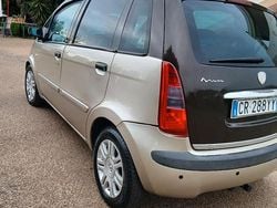 Usata 2004 Lancia Musa Monovolume | 1500 € (Molto cara)