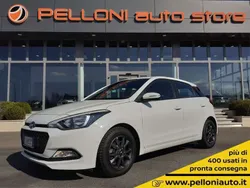 Bianco Usata 2017 Hyundai i20 Blackline Tre volumi | 11.450 € (Cara)