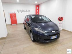 Grigio Usata 2010 Ford Fiesta Tre volumi | 3500 € (Cara)