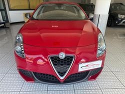 Rosso Usata 2017 Alfa Romeo Giulietta Super Tre volumi | 7400 € (Ottimo prezzo)