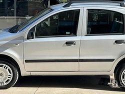 Grigio Usata 2009 Fiat Panda Due volumi | 2800 € (Buon prezzo)