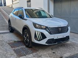 Bianco Nuova 2025 Peugeot 2008 Allure SUV | 23.500 € (Cara)