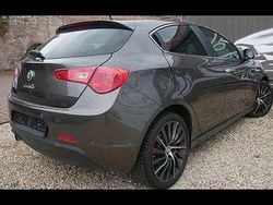 Usata 2013 Alfa Romeo Giulietta Quadrifoglio Tre volumi | 9200 € (Molto cara)
