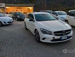 Bianco Usata 2017 Mercedes CLA200 Shooting Brake Station wagon | 14.500 € (Buon prezzo)