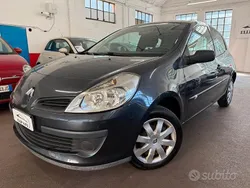 Other Usata 2008 Renault Clio II Tre volumi | 3499 € (Buon prezzo)