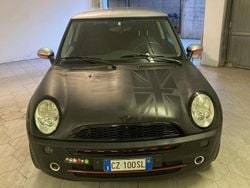 Nero Usata 2006 Mini Cooper Due volumi | 3300 € (Super prezzo)