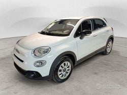 Nero metallizzato Usata 2024 Fiat 500X Pop SUV | 21.900 € (Cara)