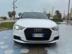 Bianco Usata 2016 Audi A3 Ambiente Tre volumi | 12.700 € (Ottimo prezzo)