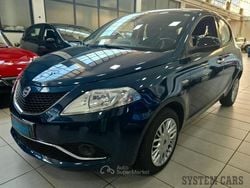 Blu/azzurro Usata 2017 Lancia Ypsilon Due volumi | 6400 € (Buon prezzo)