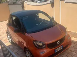 Arancione Usata 2015 Smart ForTwo Coupé Due volumi | 8400 € (Ottimo prezzo)