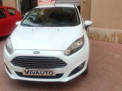 Bianco Usata 2014 Ford Fiesta Titanium Due volumi | 6900 € (Buon prezzo)