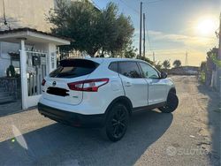 Bianco Usata 2015 Nissan Qashqai SUV | 8950 € (Ottimo prezzo)