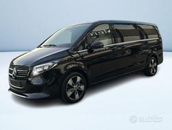 Nero Nuova 2025 Mercedes V250 Avantgarde Monovolume | 77.500 € (Molto cara)