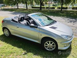 Grigio Usata 2007 Peugeot 206 CC Quiksilver Cabrio | 2400 € (Buon prezzo)
