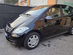 Nero Usata 2011 Mercedes A160 Executive Tre volumi | 5500 € (Buon prezzo)