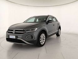 Grigio Usata 2022 VW T-Roc Style SUV | 21.100 € (Buon prezzo)