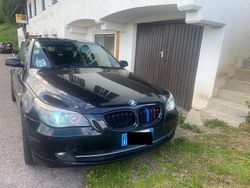 Nero Usata 2007 BMW 530 Station wagon | 4950 € (Buon prezzo)