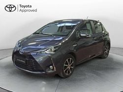 Grigio Usata 2018 Toyota Yaris Hybrid Active Tre volumi | 11.500 € (Buon prezzo)
