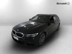 Black sapphire metallizzato Usata 2022 BMW 320 M Sport Station wagon | 40.500 € (Buon prezzo)