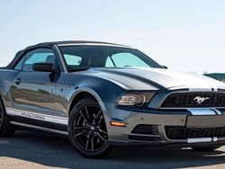 Grigio Usata 2013 Ford Mustang Cabrio | 21.500 € (Molto cara)