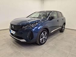Vari colori Usata 2023 Peugeot 3008 Allure SUV | 20.500 € (Buon prezzo)