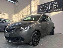 Grigio Usata 2023 Lancia Ypsilon Gold Due volumi | 10.700 € (Ottimo prezzo)