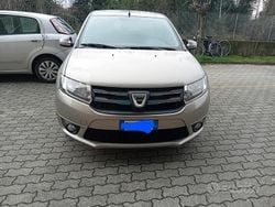 Usata 2014 Dacia Sandero Tre volumi | 3900 €